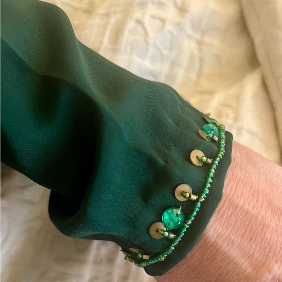 Indian Elegant Green Embroidered Women's Top With Jewels Size/ Large/XL - Picture 8 of 8